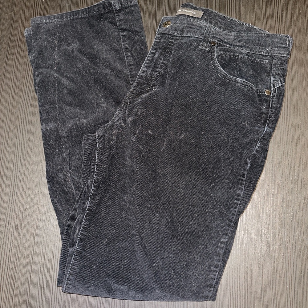 Silver Tag Levi’s 505 Straight Leg Black Corduroy Pants